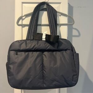 ISO COMFRT BLACK WEEKENDER BAG